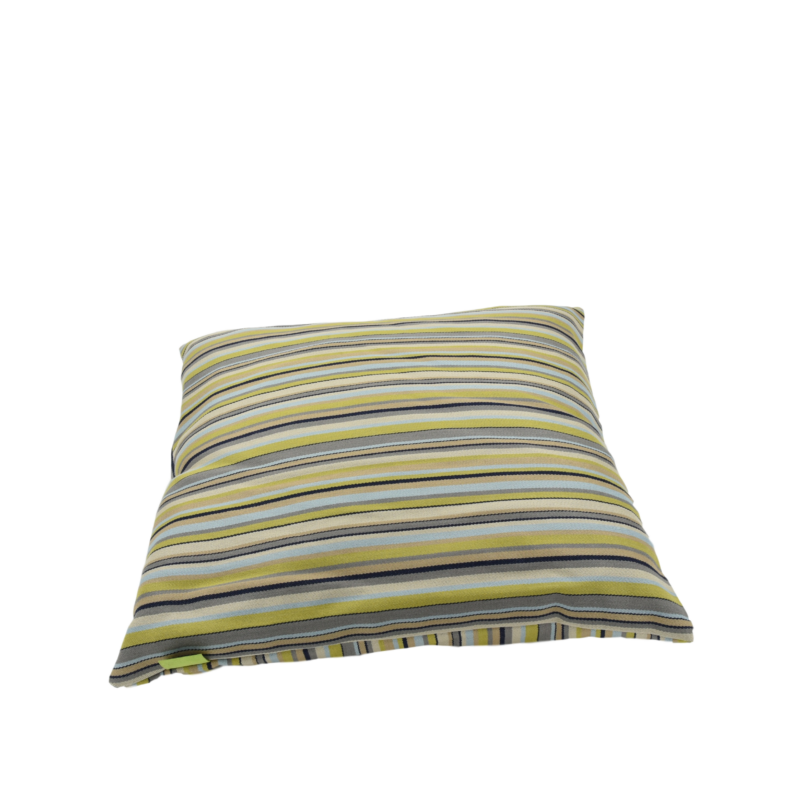 Kvadrat, Grün Gestreift