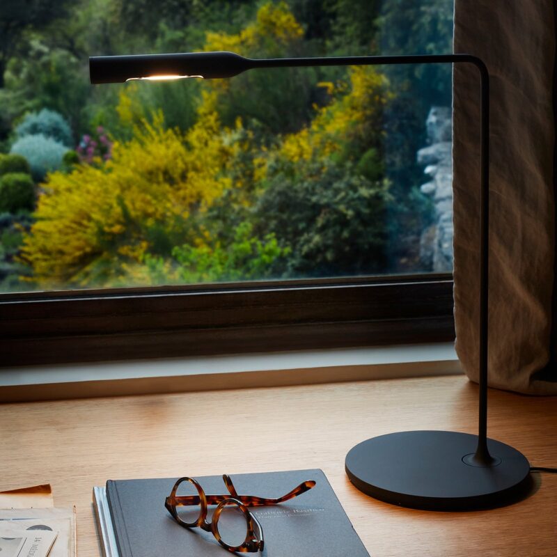 Lumina, Flo Desk Schwarz